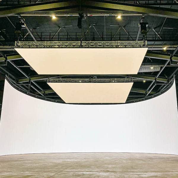 Contextualizing virtual production design